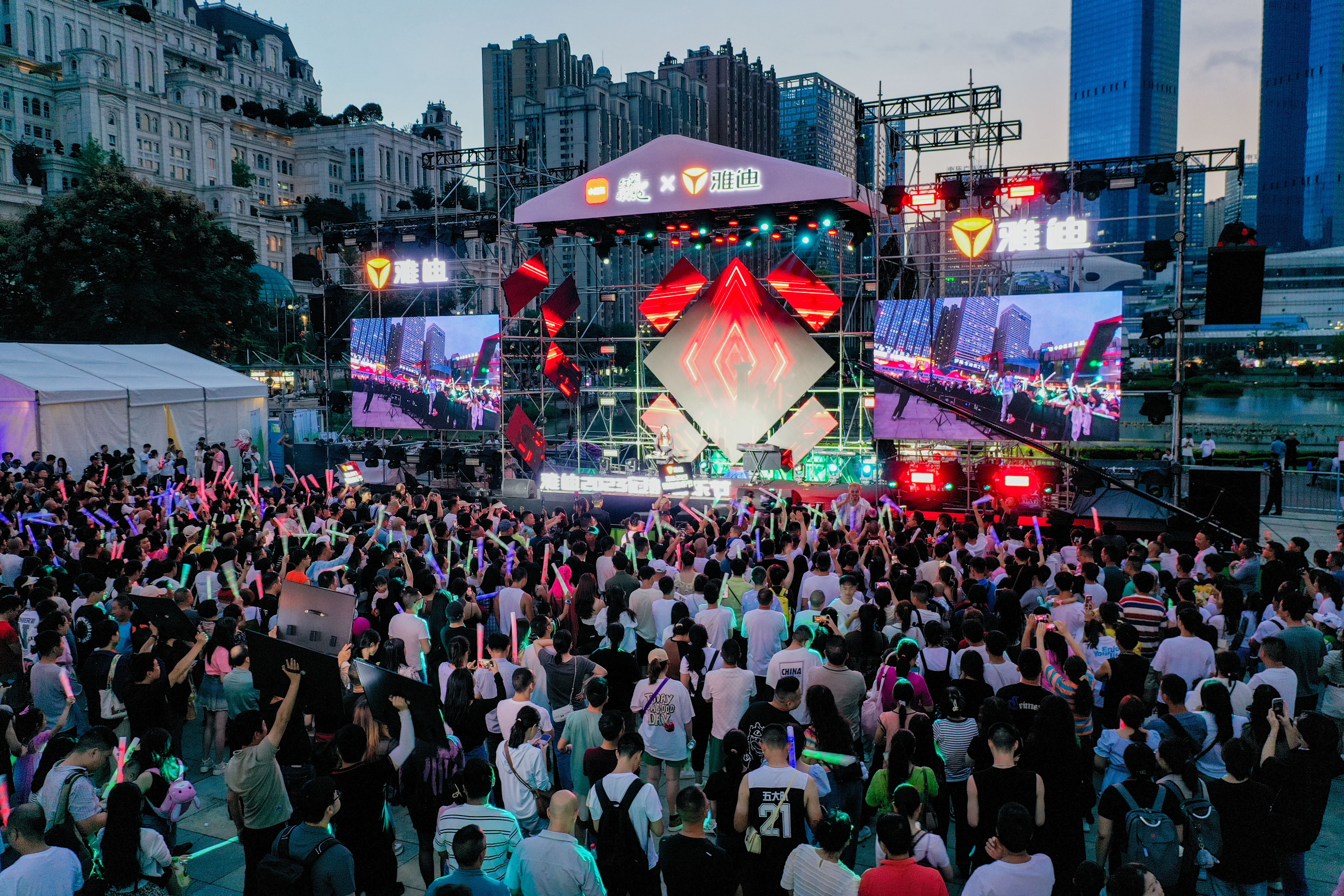 雅迪新闻：雅迪2023冠能音乐节彰显领航者风范，产品升级引领行业高质量发展
